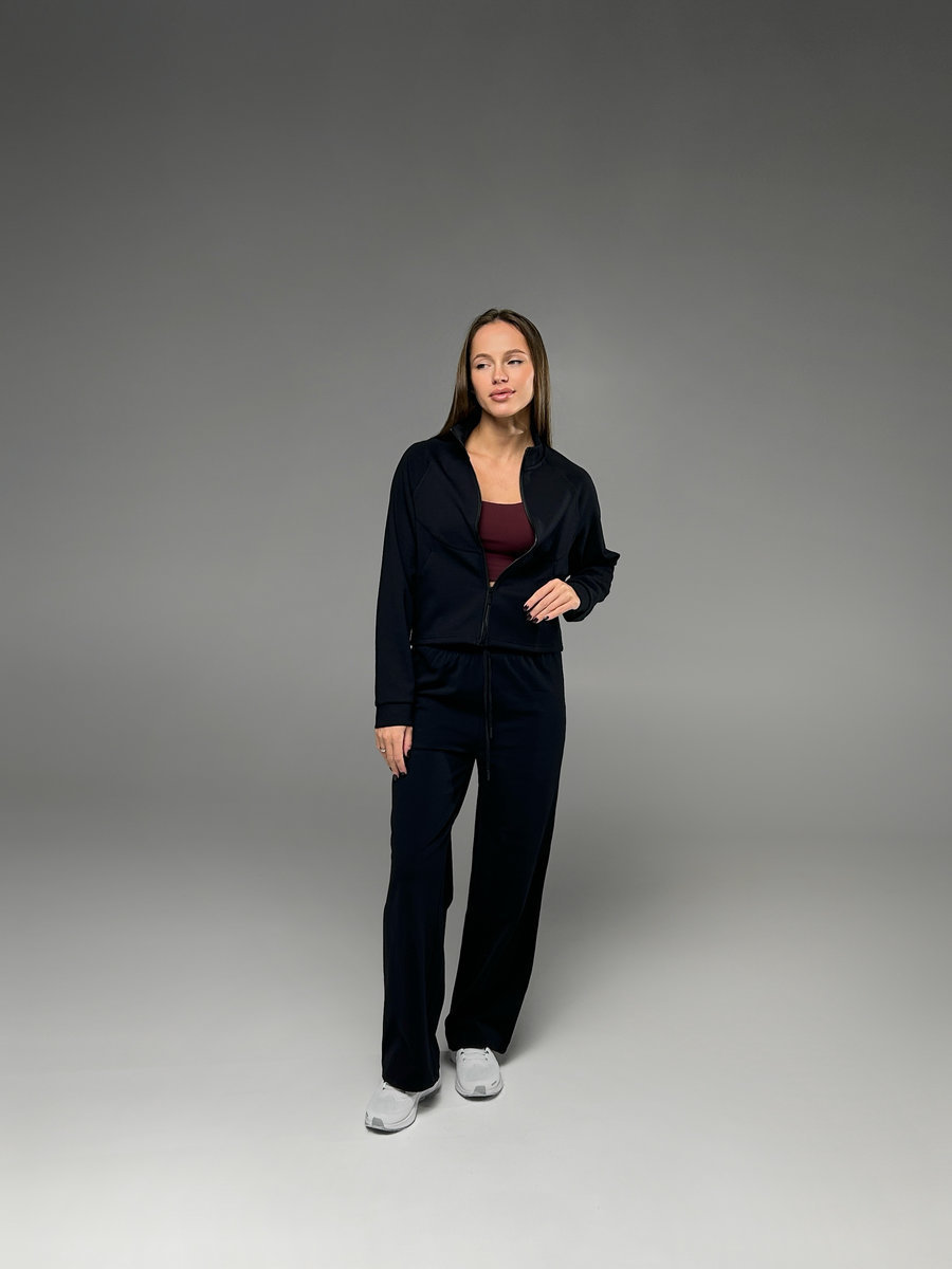 Спортивные брюки-трубы утепленные