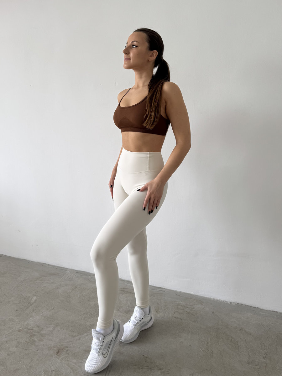 Бесшовное бра c тонкими бретелями по спине(без застежки)