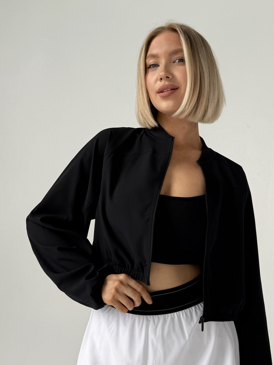 Спортивная олимпийка-бомбер  укороченного типа