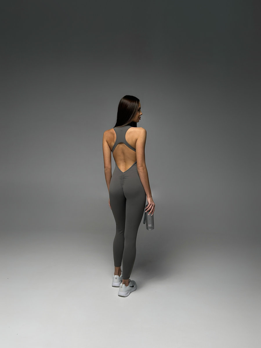 Комбинезон на замочке без рукавов полной длины