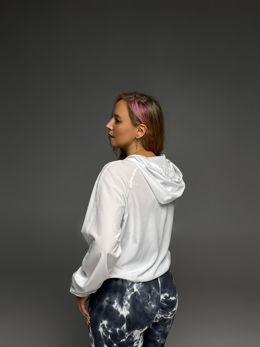 Олимпийка на полузамке с капюшоном