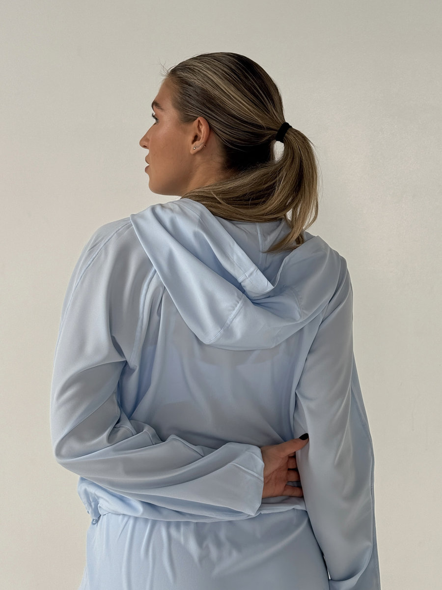 Олимпийка на полузамке с капюшоном