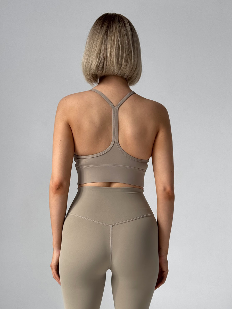 Бра с тонкой перемычкой  Y  типа на спине (Без застежки)