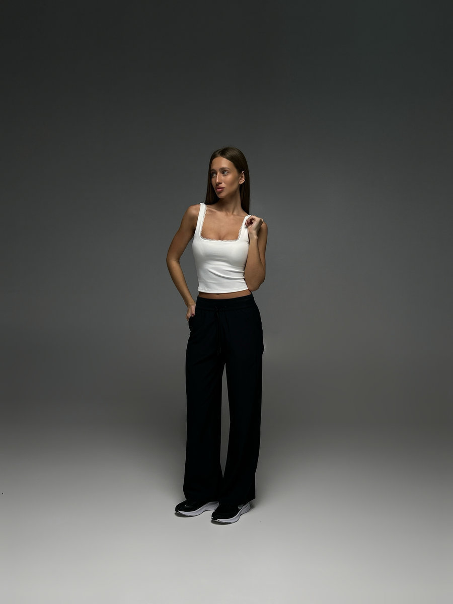 Брюки-трубы спортивные