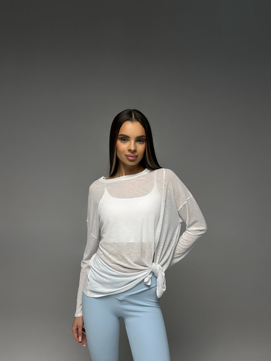 Лонгслив полупрозрачный с разрезом спереди
