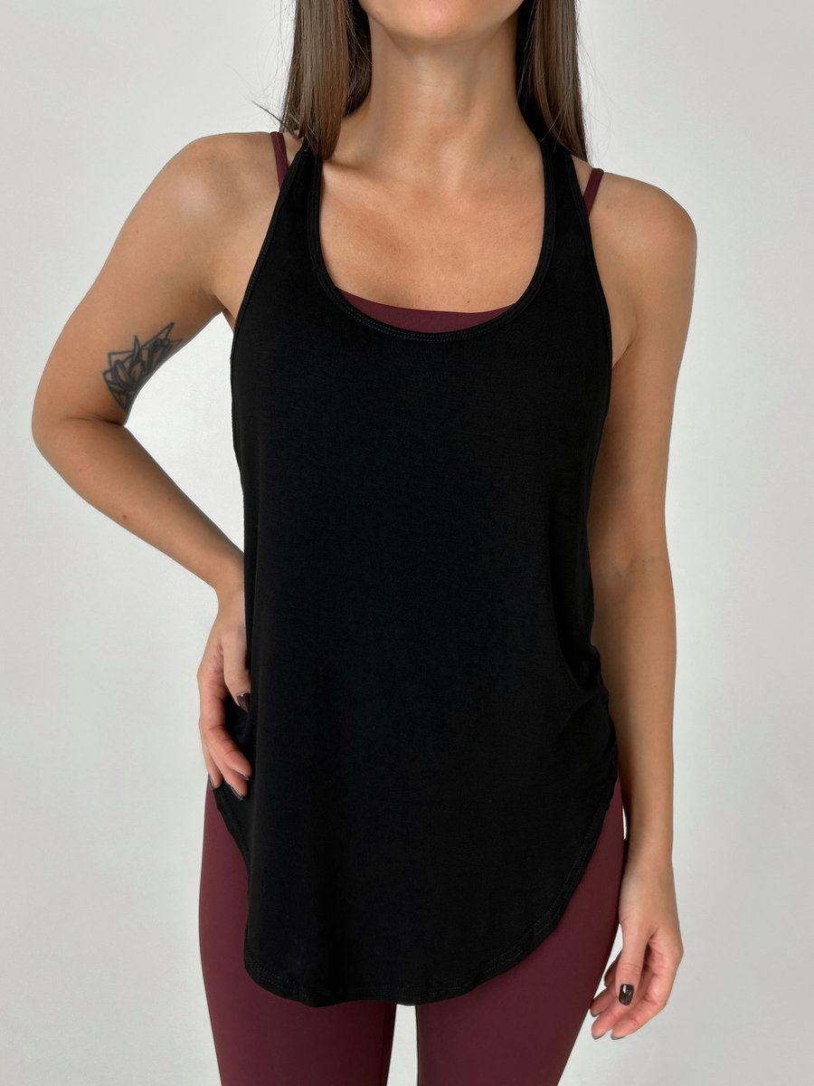 Спортивная майка с сужением на спине (без чашек)