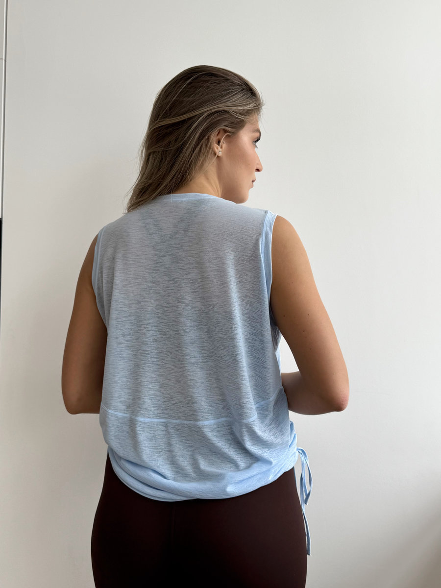 Майка полупрозрачная со стяжкой по бокам