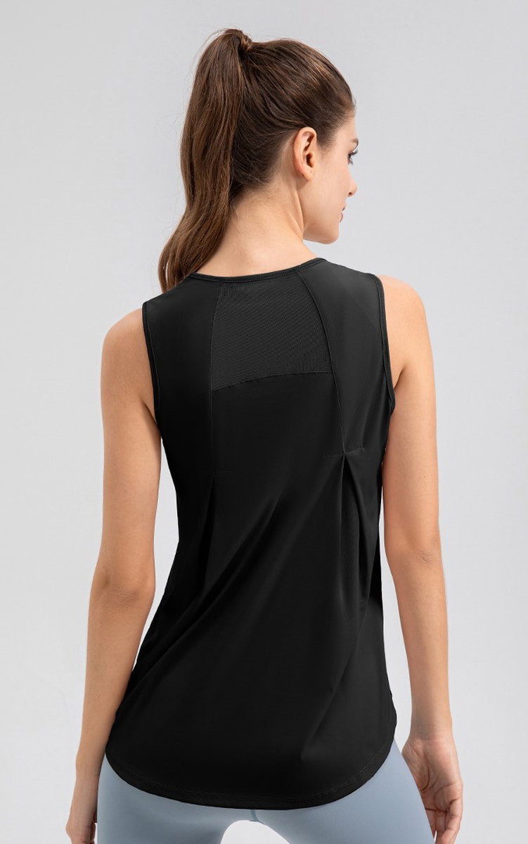 Майка удлиненная прямая с сеточкой на спине