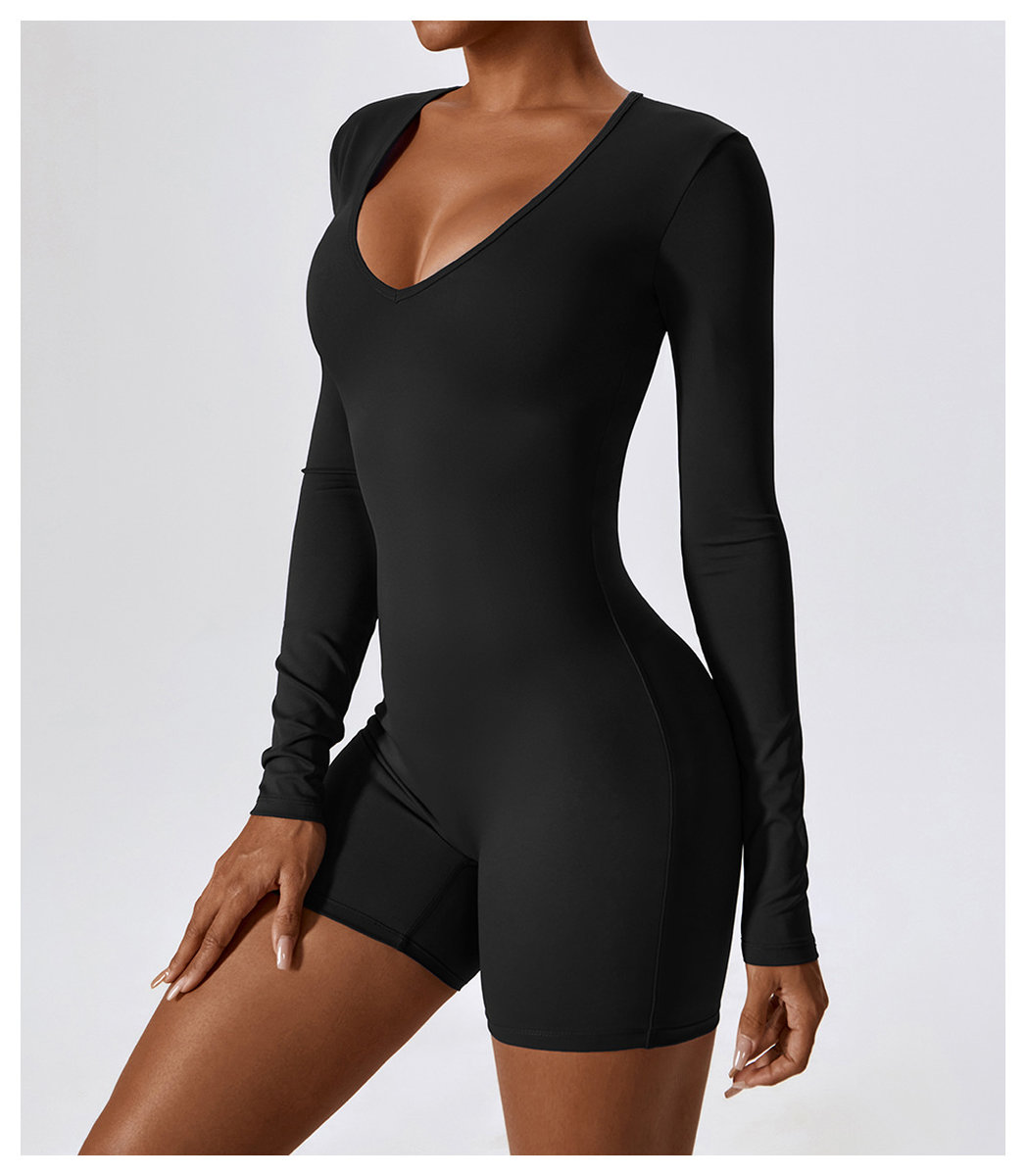 Комбинезон укороченный с длинными рукавами