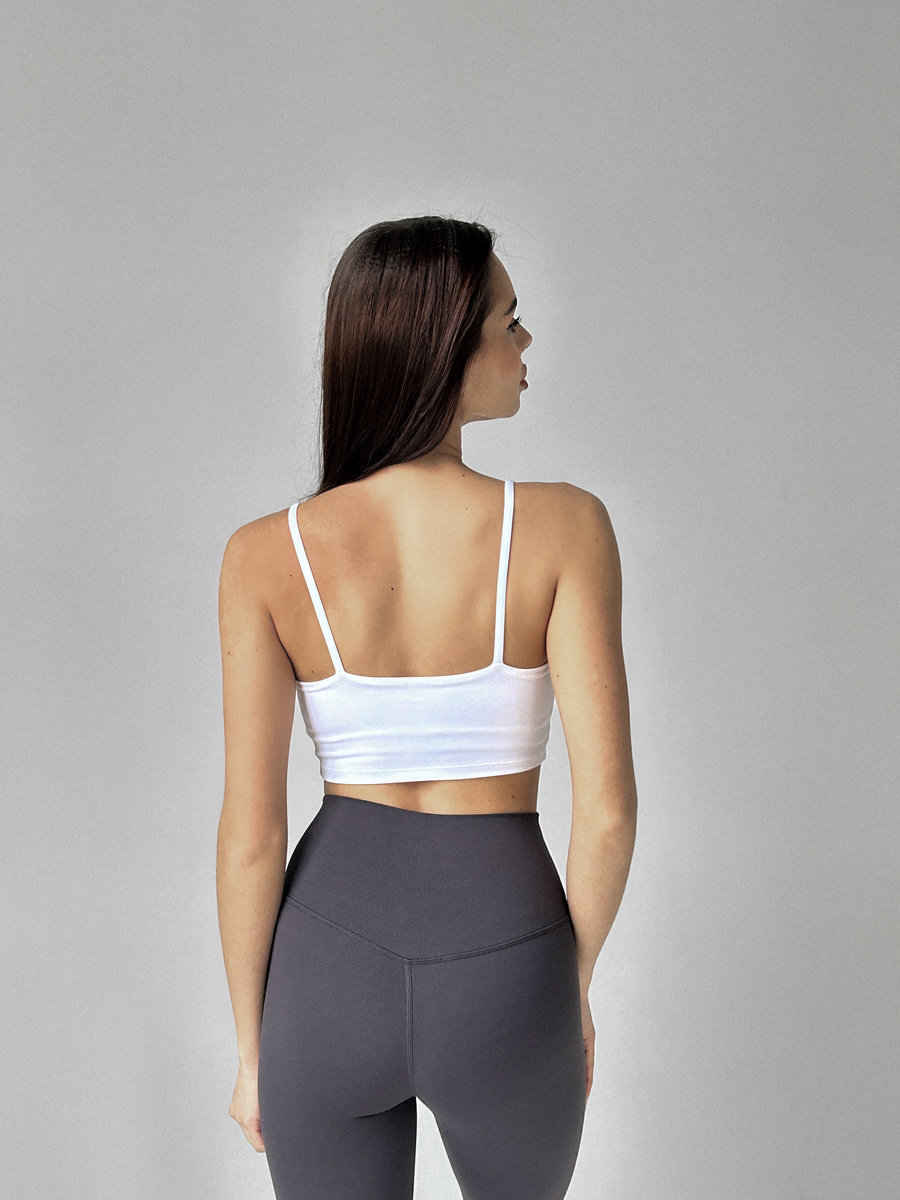 Топ c тонкими бретелями (Без застежки)