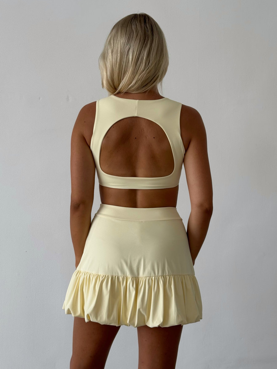 Топ с открытой спиной (без застежки)