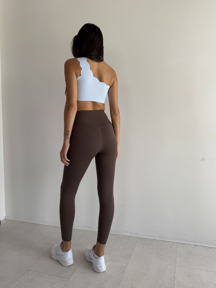 Легинсы с моделиющими линиями и лазерным срезом (Высокая посадка)