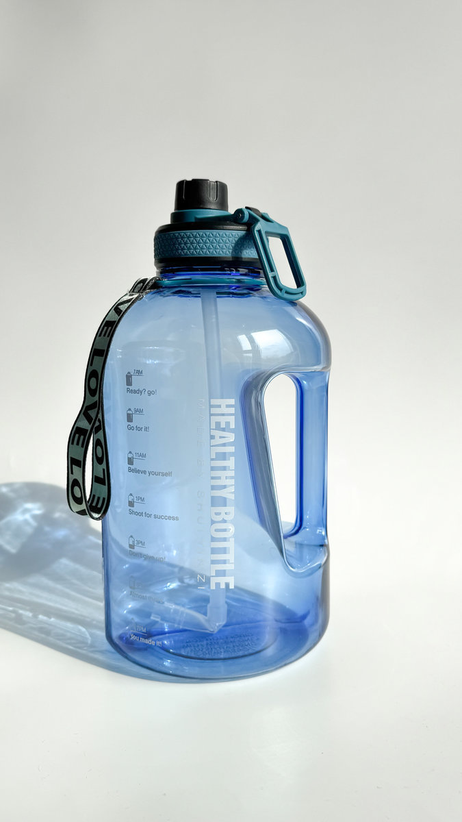 Спортивная бутылка 2200мл