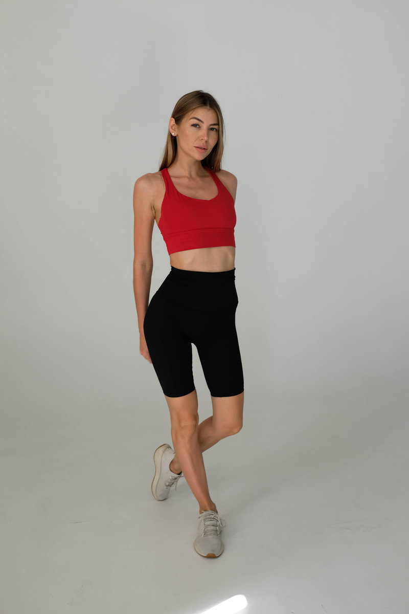 Спортивный бюстгальтер с перекрещиванием бретелей на спине (Без застежки)