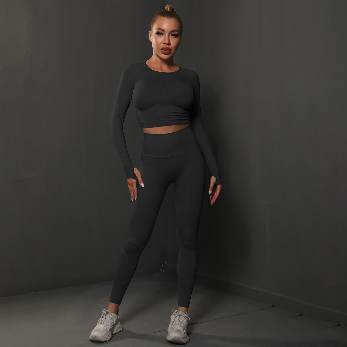 Спортивный рашгард бесшовный