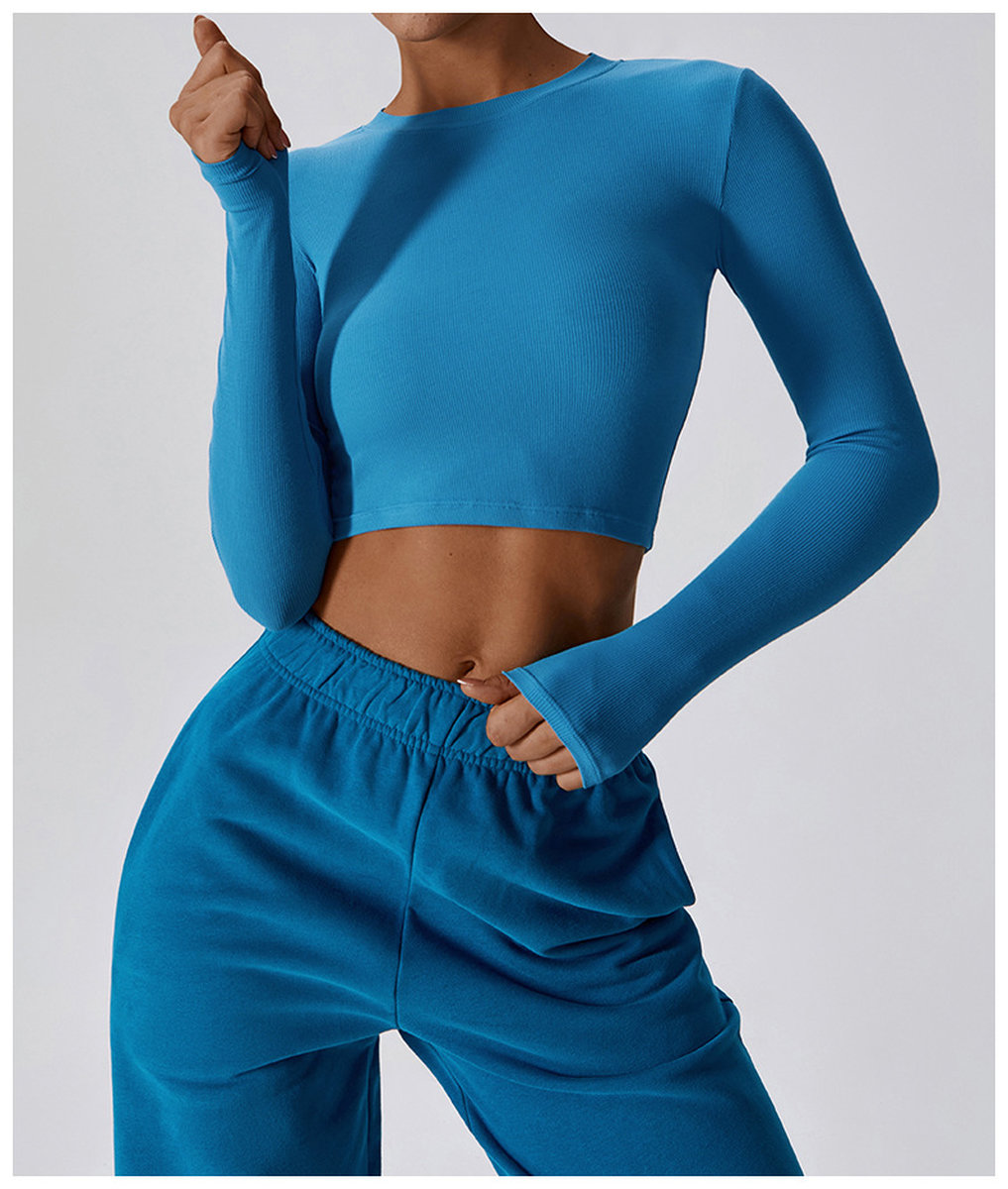 Спортивный рашгард в рубчик без чашек