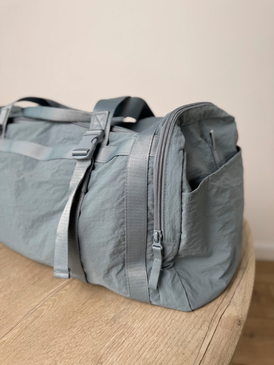 Вместительные спортивные сумки от 1800 руб.