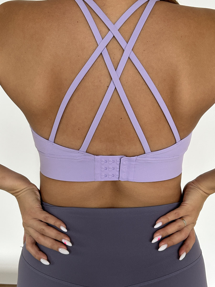 Спортивный бюстгальтер с перекрещиванием бретелей на спине  (С застежкой)
