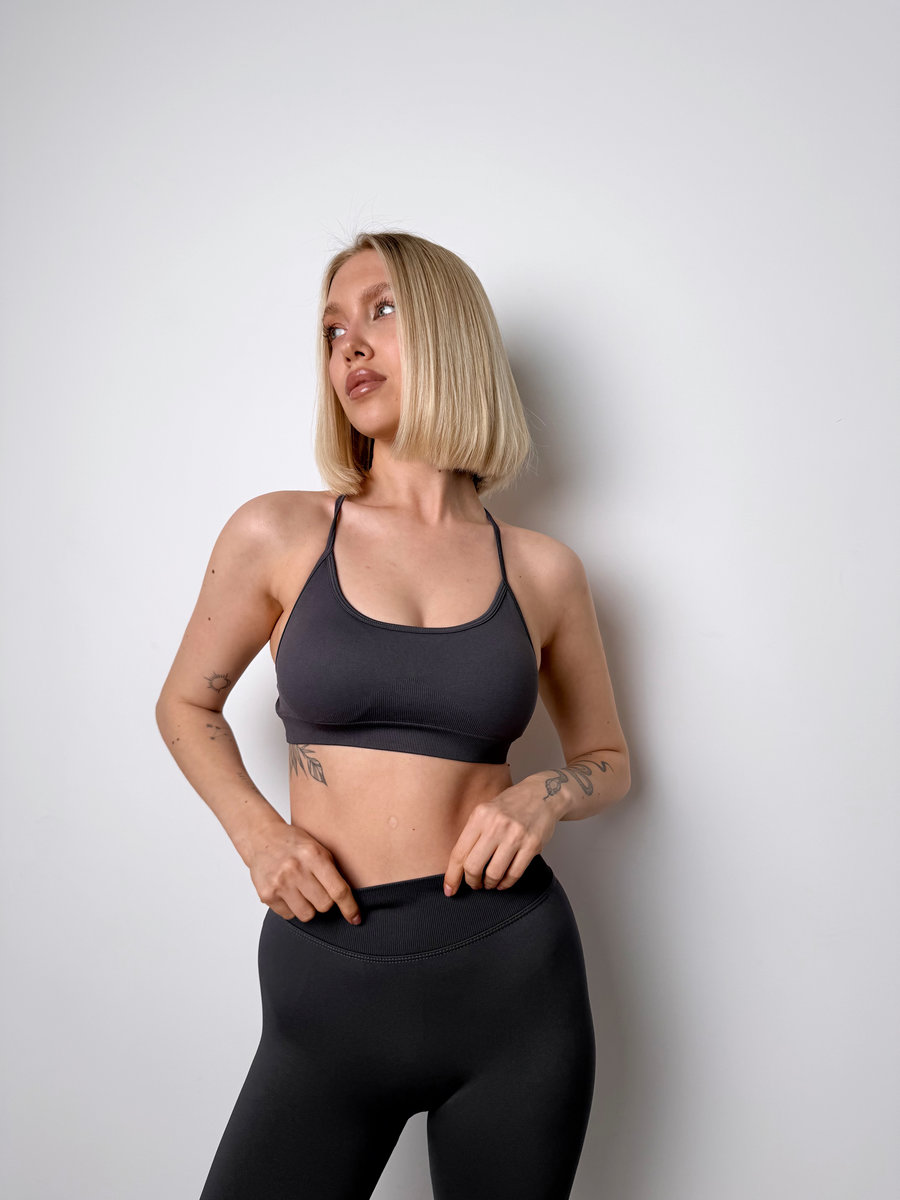 Бесшовное бра c тонкими бретелями по спине(без застежки)