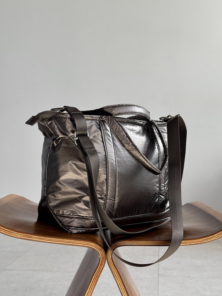 Дамская спортивная сумка  небольшого размера (бронза)