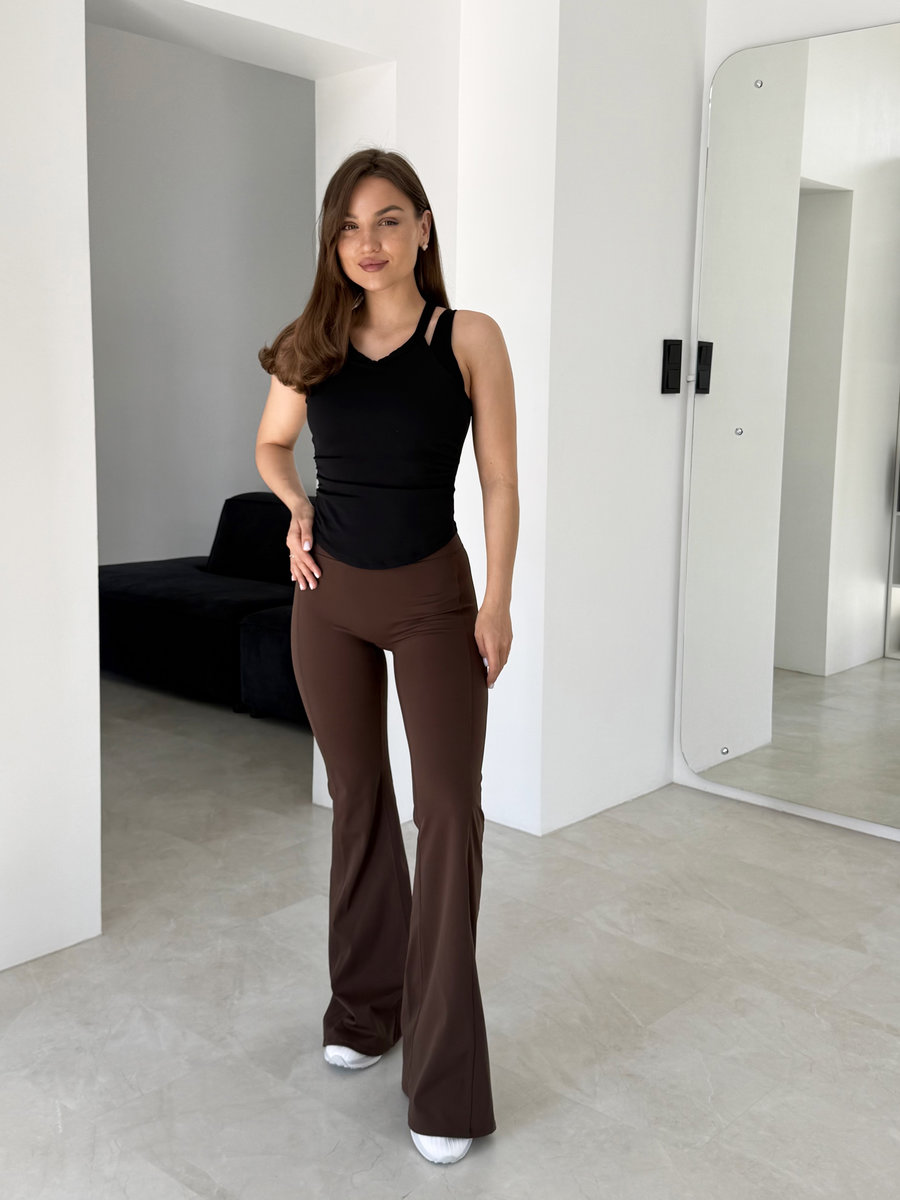 Расклешенные леггинсы push-up c V- вырезом на пояснице (Высокая посадка)