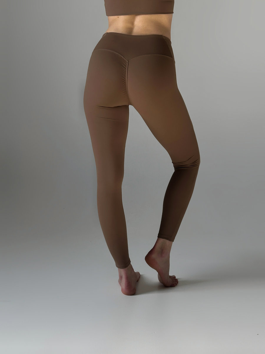 Лосины с V-образным швом средней посадки