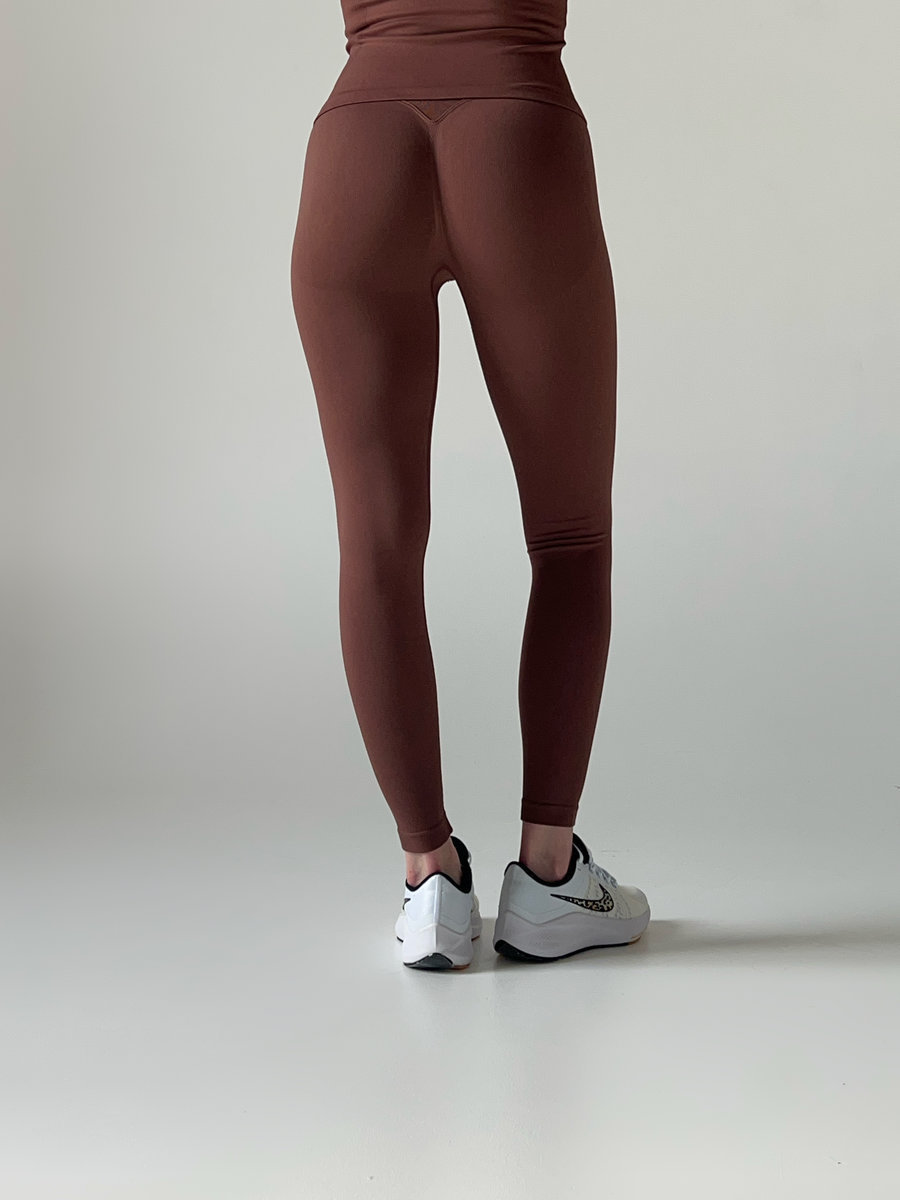 Тайтсы бесшовные с подчеркиванием ягодиц и компрессионным поясом (Высокая посадка)