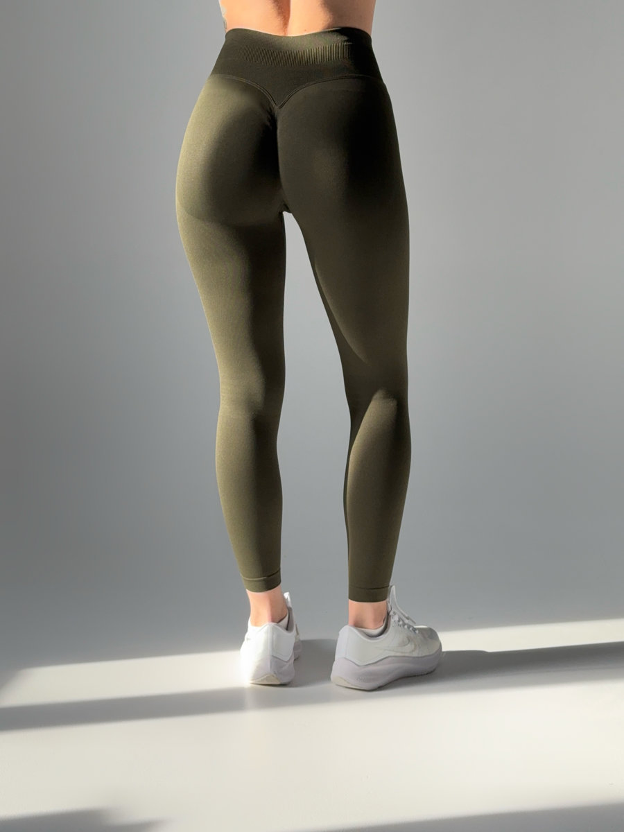 Тайтсы бесшовные с подчеркиванием ягодиц и компрессионным поясом (Высокая посадка)