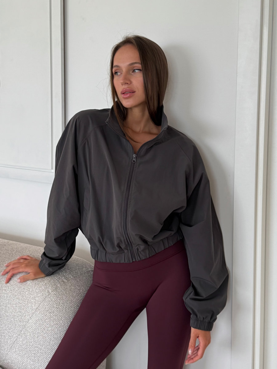 Олимпийка на молнии с воротником-стойкой с резинкой по низу