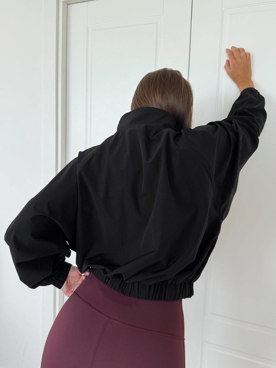 Олимпийка на молнии с воротником-стойкой с резинкой по низу