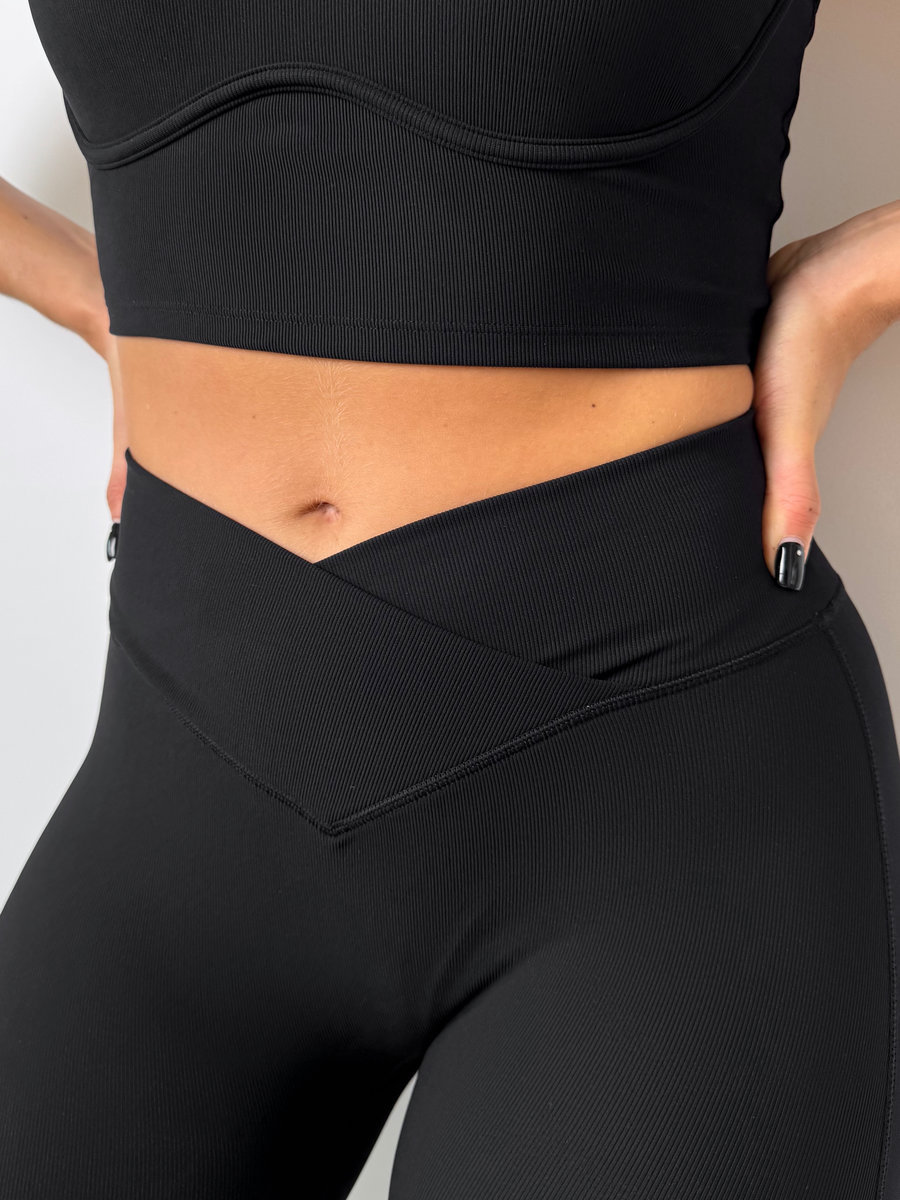 Леггинсы расклешенные в рубчик с V- образной талией (Высокая посадка)