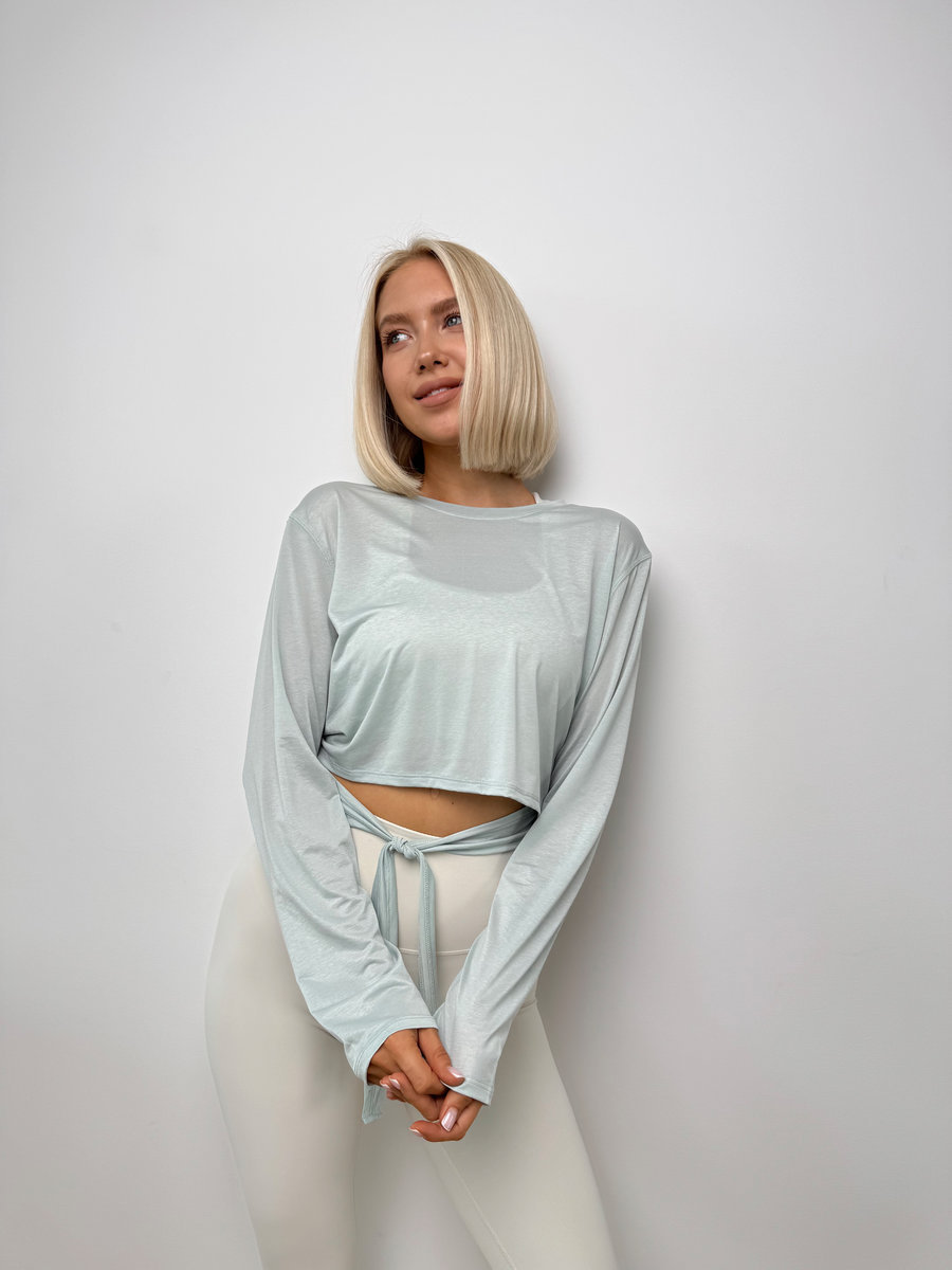 Лонгслив с длинными завязками на талии