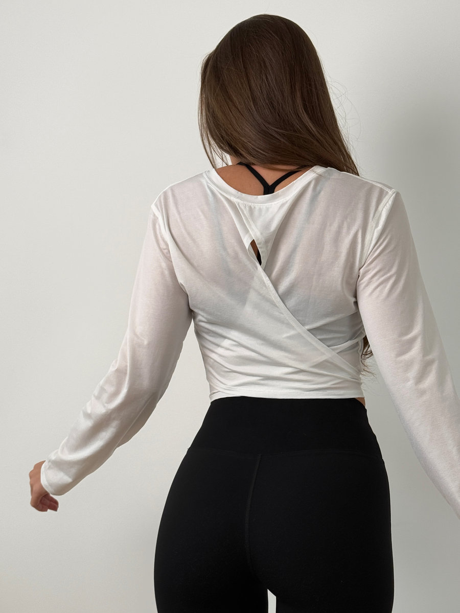 Лонгслив с длинными завязками на талии