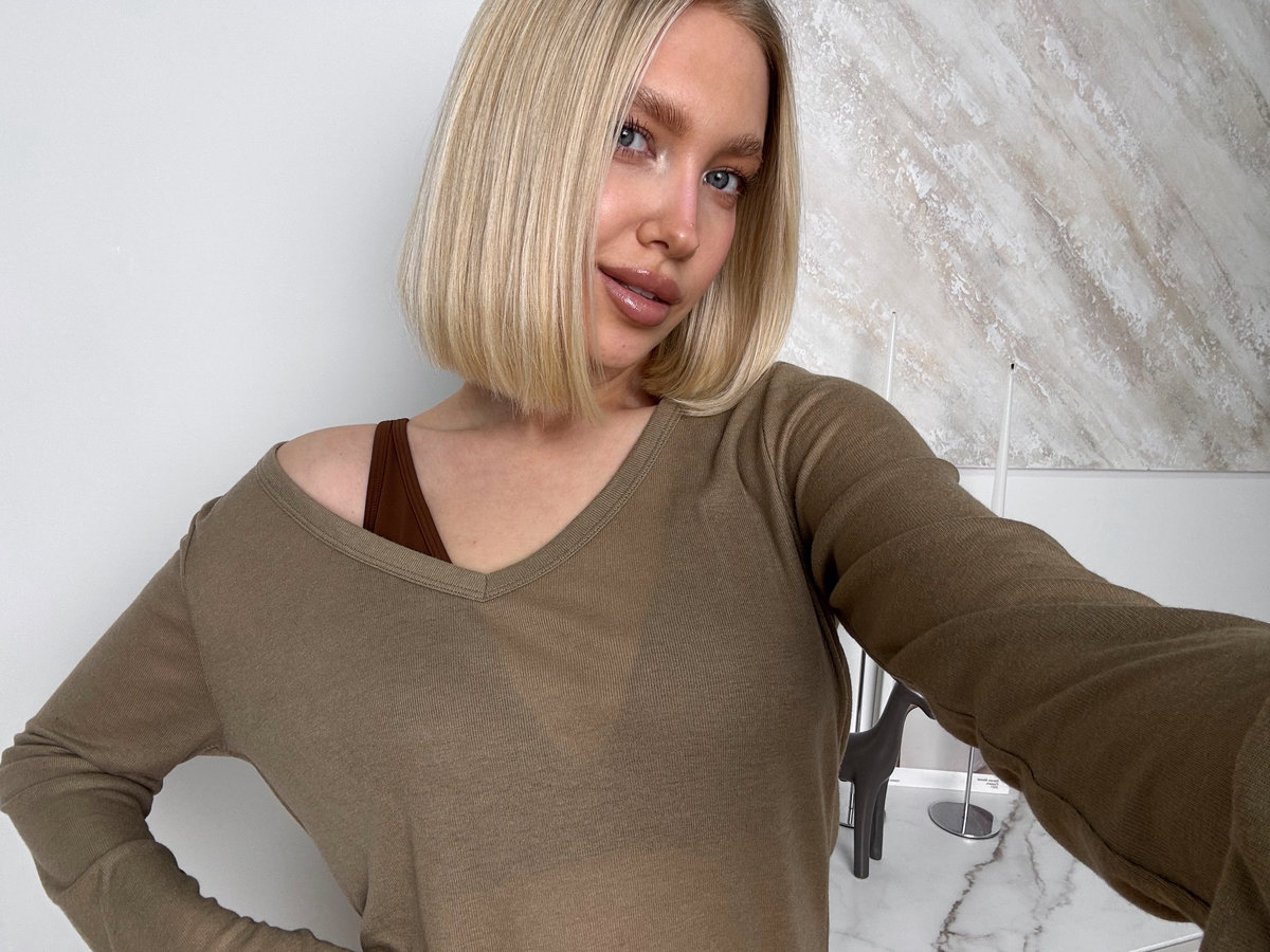 Лонгслив с широкой горловиной