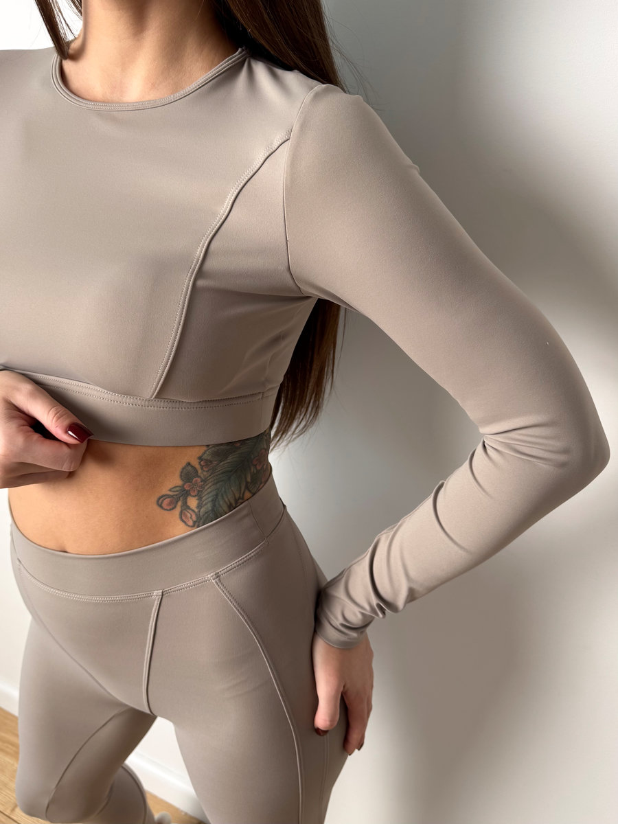 Кроп-топ Modern Contour