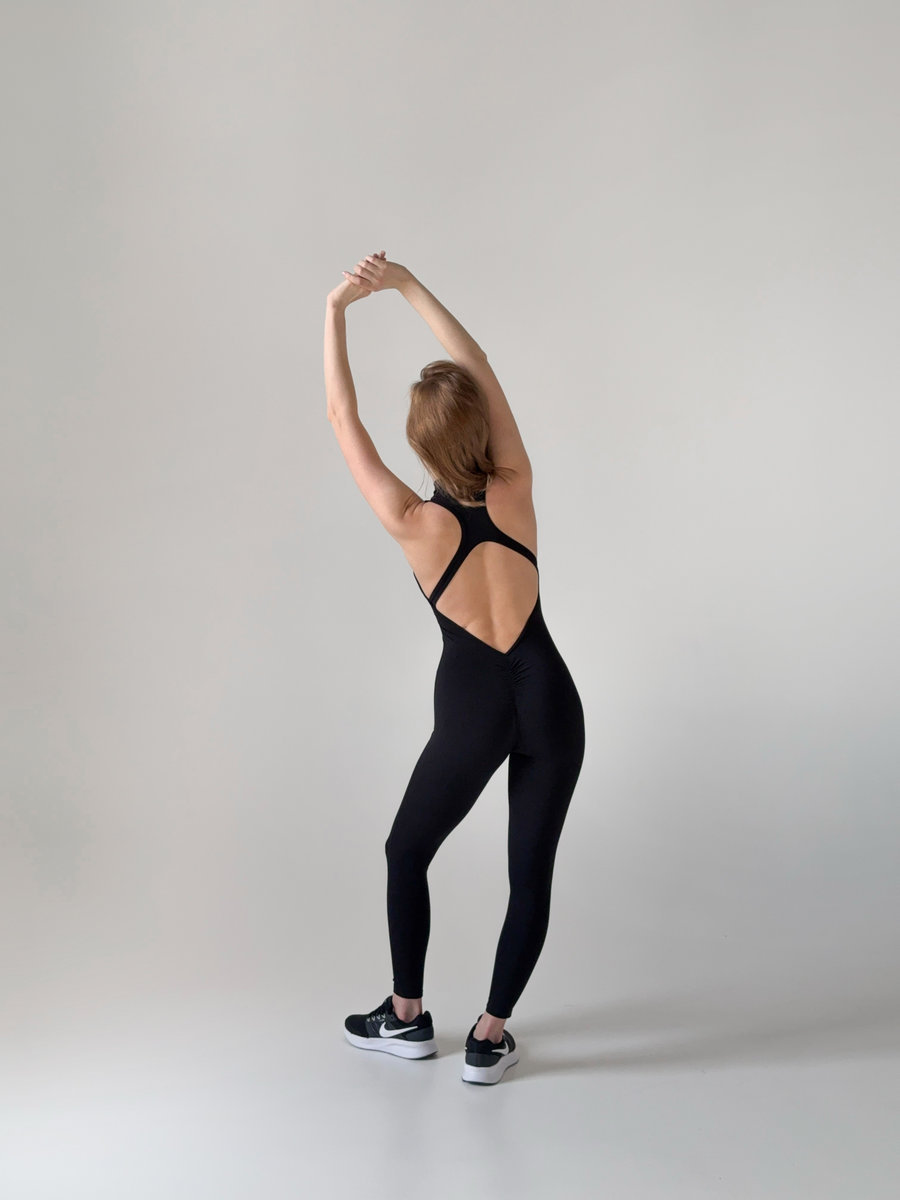 Комбинезон на замочке без рукавов полной длины