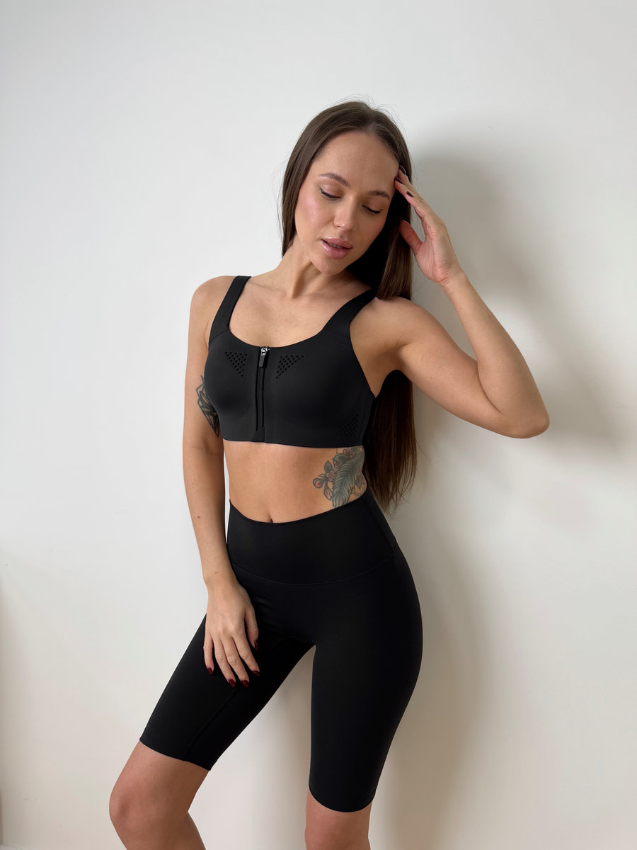 Спортивные велосипедки с высокой посадкой из плотной ткани