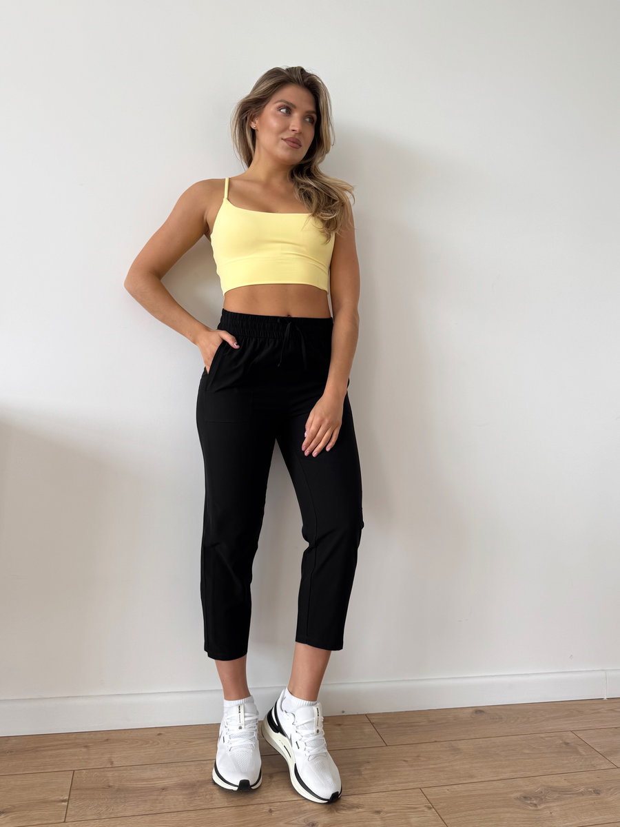 Прямые спортивные брюки  7/8 со шнурком