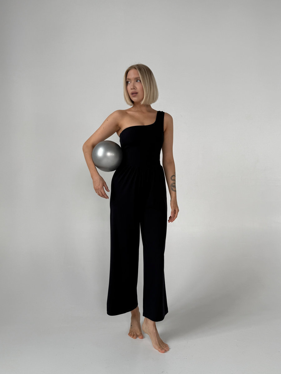 Комбинезон на одно плечо