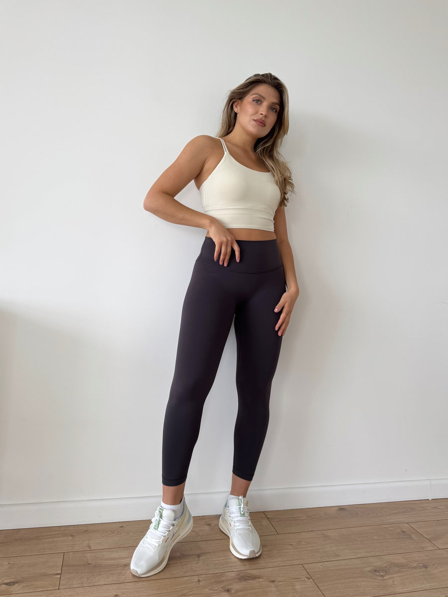 Классические леггинсы с потайным карманом на пояснице (Ультравысокая посадка)