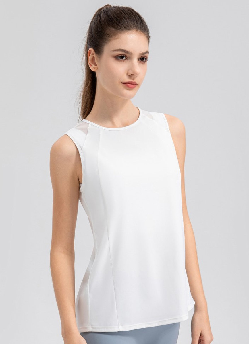 Майка удлиненная прямая с сеточкой на спине