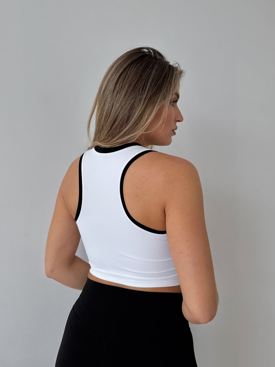 Топ удлиненный в рубчик с широкими бретелями (Без застежки)