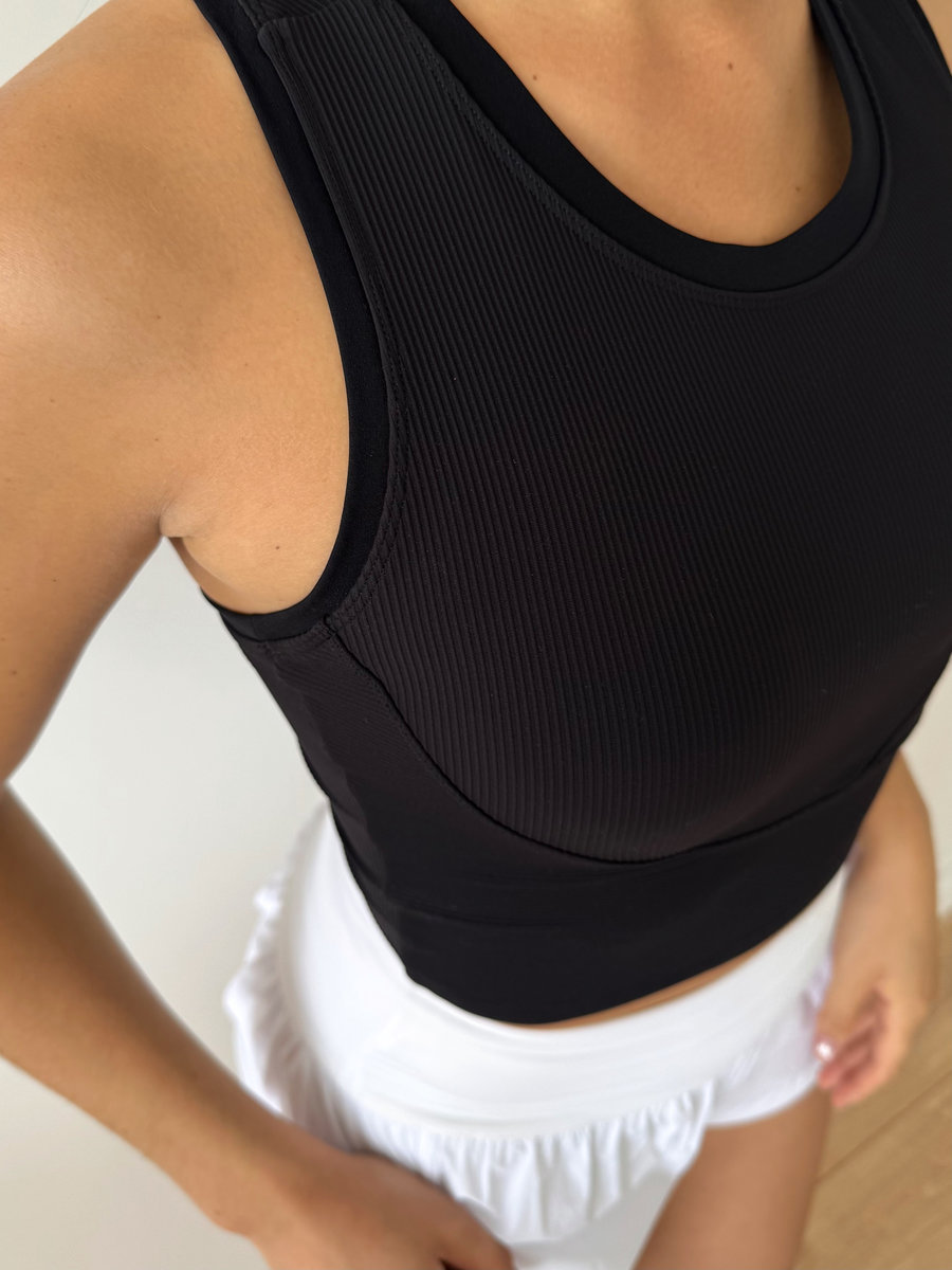 Топ удлиненный в рубчик с широкими бретелями (Без застежки)