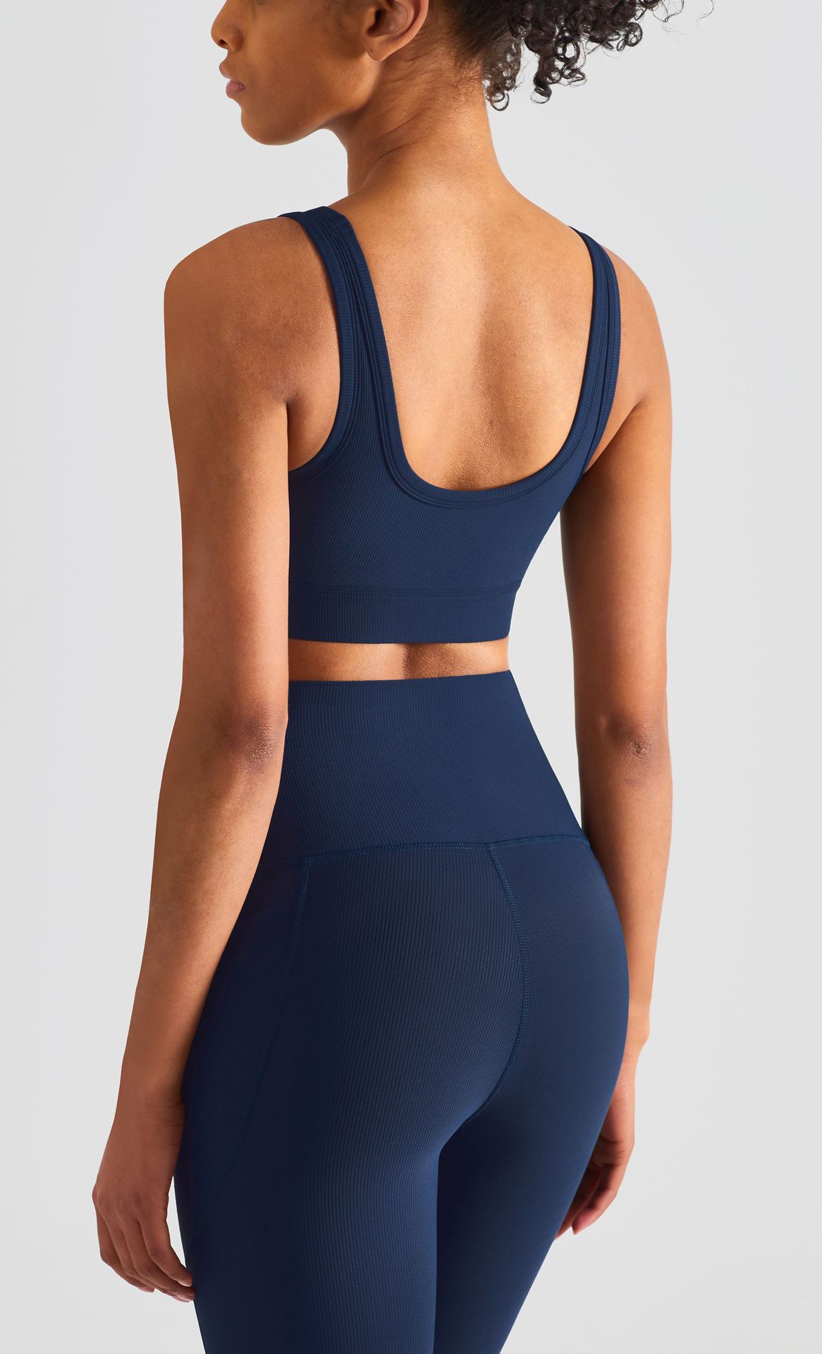 Бра спортивное с круглым вырезом в мелкий рубчик (Без застежки)