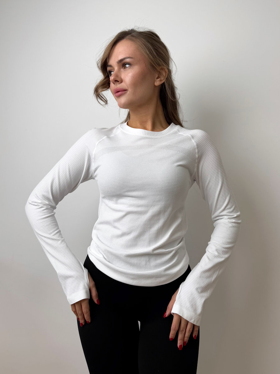 Лонгслив фактурный с рукавом реглан