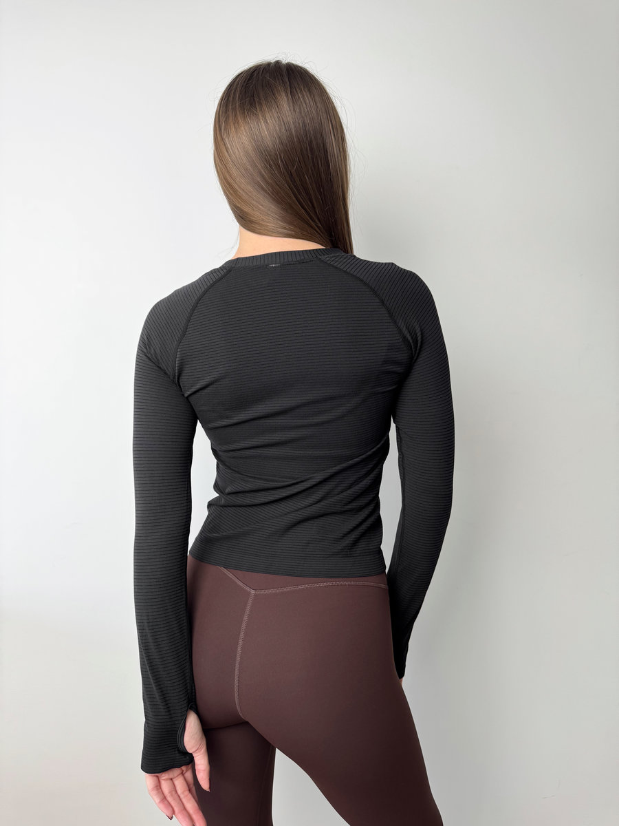 Лонгслив фактурный с рукавом реглан