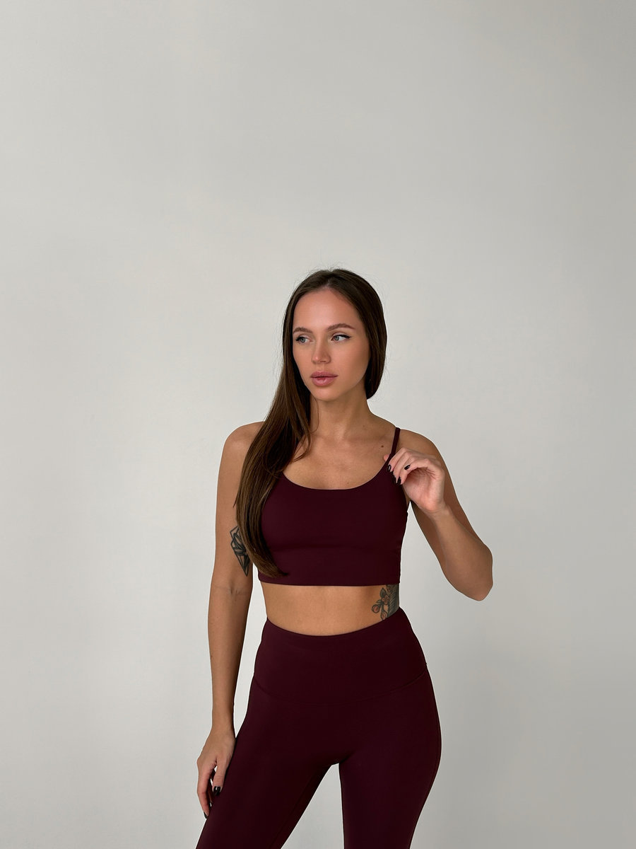 Топ c тонкими бретелями (Без застежки)