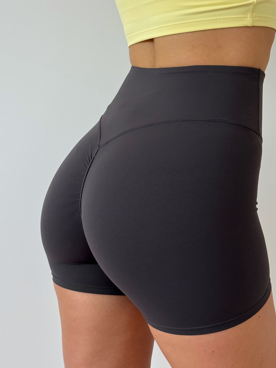 Велосипедки укороченные с подчеркнутыми ягодицами