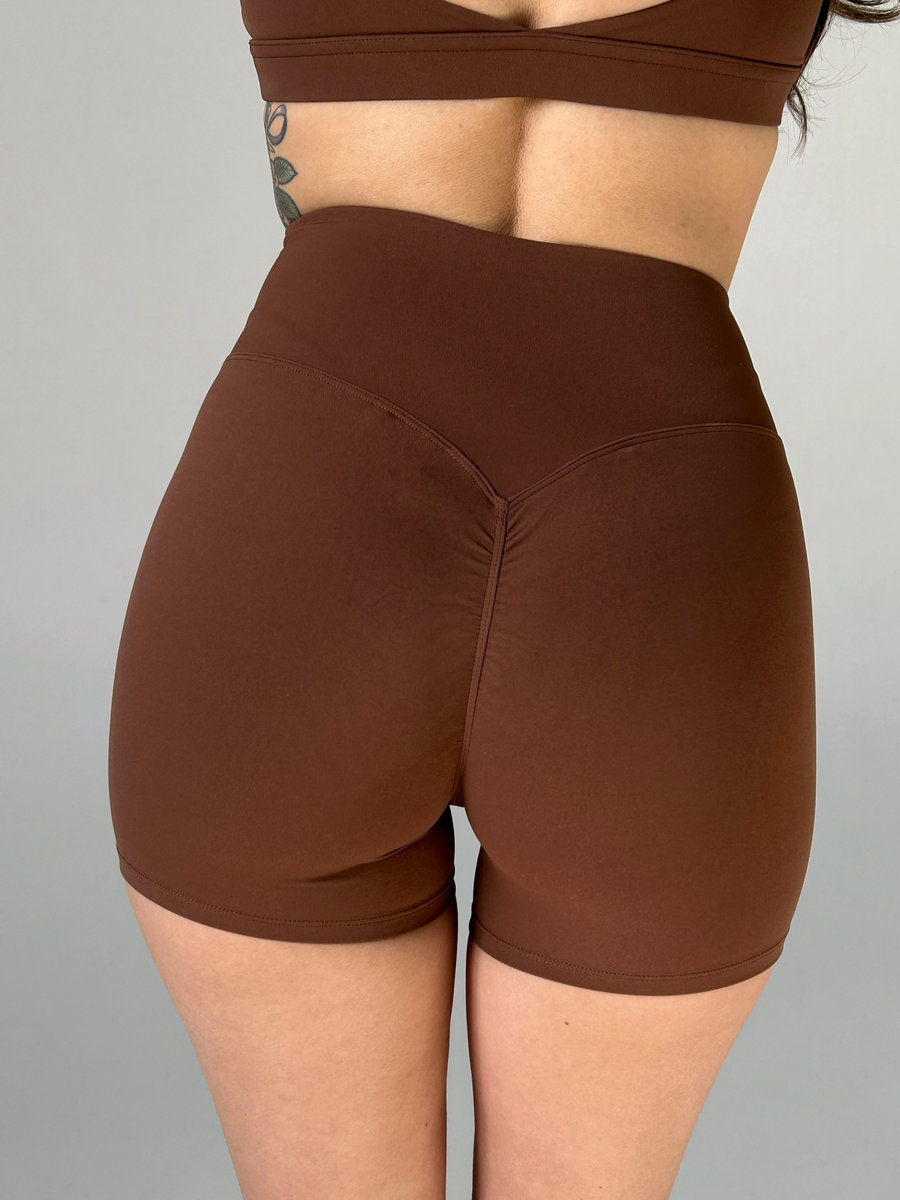 Велосипедки укороченные с подчеркнутыми ягодицами