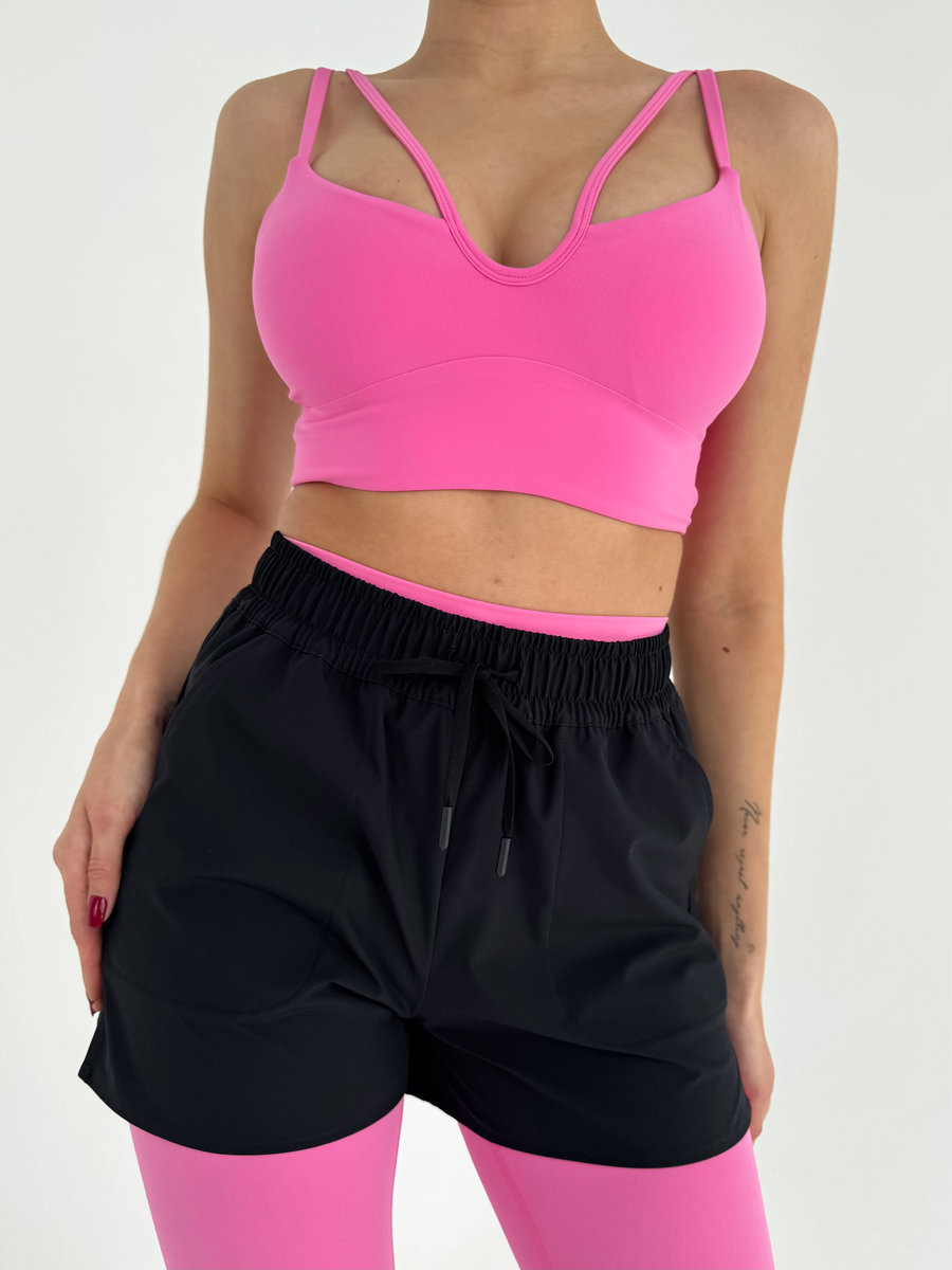 Спортивные однослойные шорты